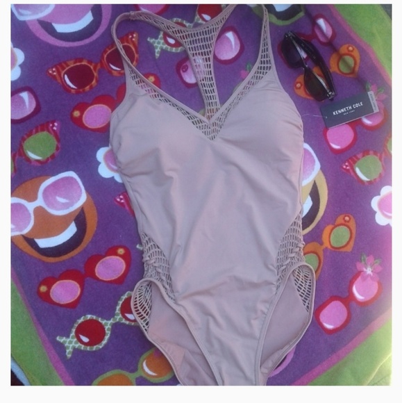 NWT KENNETH COLE SWIMSUIT - Picture 4 of 5